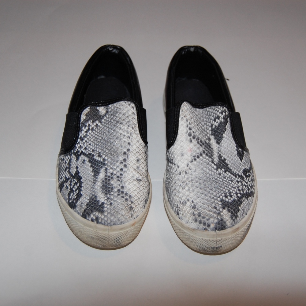 Snake Skin Topshop Sneakers SIZE 6.5